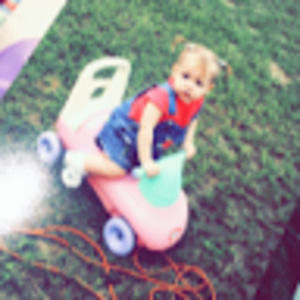 Meet your Posher, Maddie